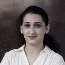 Dr. Romana Amin